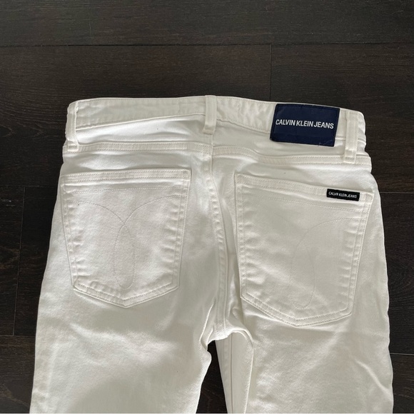 Men’s Calvin Klein slim fit white jeans - Picture 4 of 5